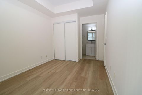Photo 19 at 1404 - 438 KING Street W, Waterfront Communities C1, Toronto