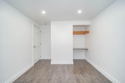 Photo 23 at 35 Tillbrook Court, Malvern, Toronto