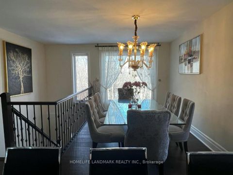 Photo 9 at 22 Coreydale Court, Bathurst Manor, Toronto