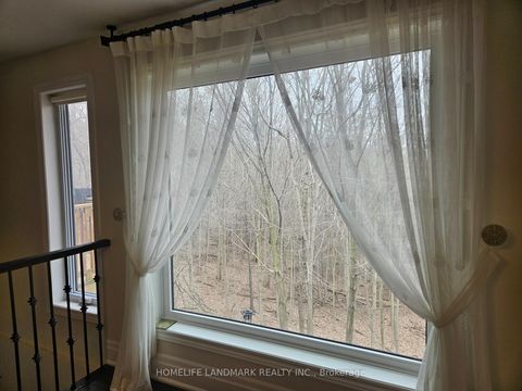 Photo 10 at 22 Coreydale Court, Bathurst Manor, Toronto