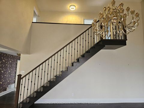 Photo 13 at 22 Coreydale Court, Bathurst Manor, Toronto