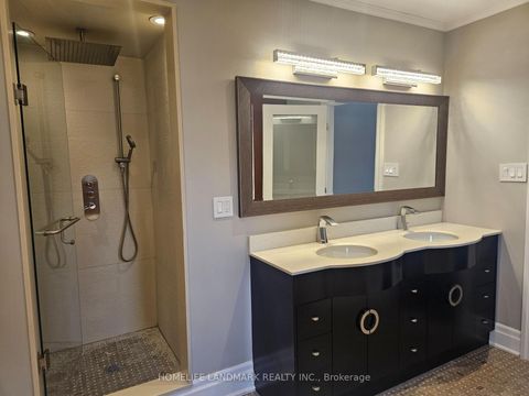 Photo 20 at 22 Coreydale Court, Bathurst Manor, Toronto