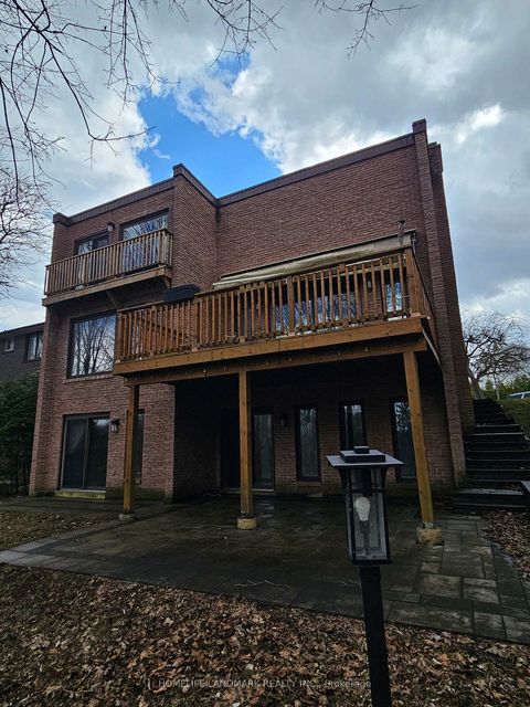 Photo 32 at 22 Coreydale Court, Bathurst Manor, Toronto