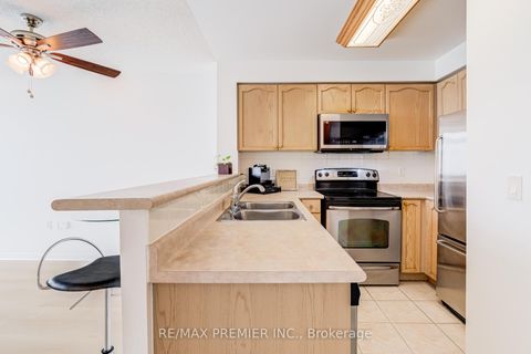 Photo 4 at PH06 - 15 Michael Power Place, City Centre West, Toronto