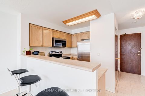 Photo 5 at PH06 - 15 Michael Power Place, City Centre West, Toronto