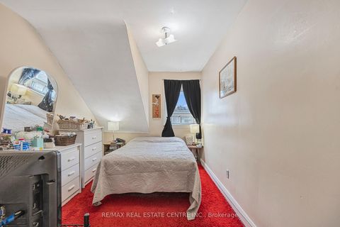 Photo 26 at 15 Cliff Street, Smythe, Toronto