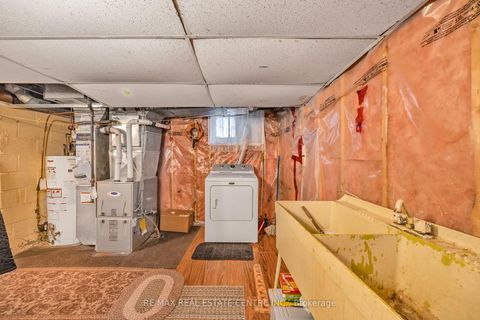 Photo 34 at 15 Cliff Street, Smythe, Toronto