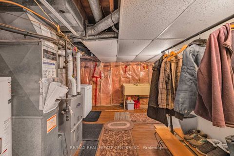 Photo 36 at 15 Cliff Street, Smythe, Toronto