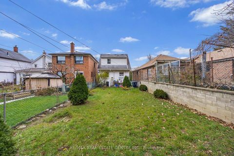 Photo 41 at 15 Cliff Street, Smythe, Toronto