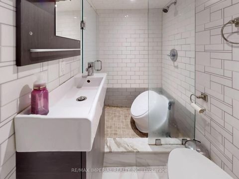 Photo 36 at 35 Waddington Crescent, Don Valley Village, Toronto