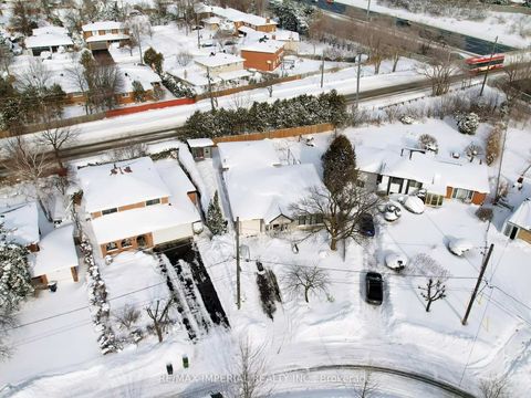 Photo 45 at 35 Waddington Crescent, Don Valley Village, Toronto