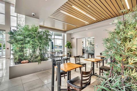 Photo 5 at 1102 - 9600 Yonge Street, North Richvale, Richmond Hill