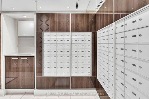 Photo 31 at 1102 - 9600 Yonge Street, North Richvale, Richmond Hill