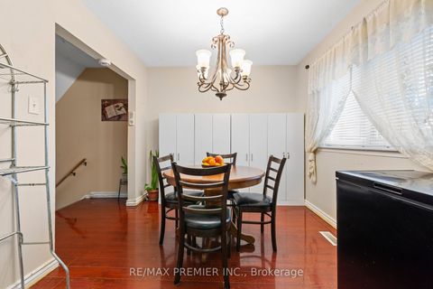 Photo 10 at 292 - 1605 Albion Road, Jamestown, Toronto