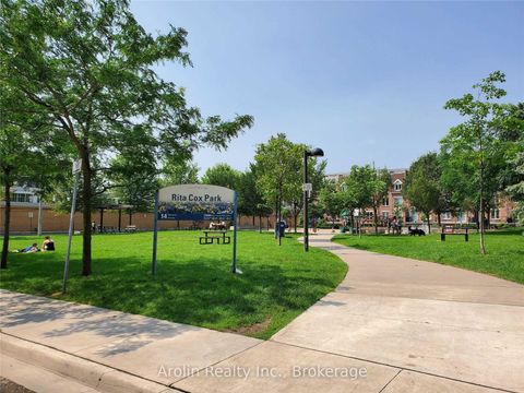 Photo 16 at 212 - 20 Joe Shuster Way, South Parkdale, Toronto