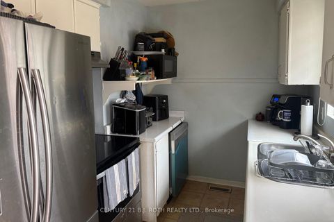 Photo 3 at 227 Pine Drive, Bayshore, Barrie