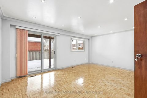 Photo 4 at 3 Forest Point Drive, Mount Dennis, Toronto