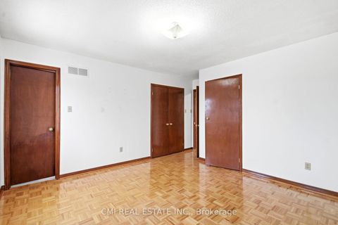 Photo 14 at 3 Forest Point Drive, Mount Dennis, Toronto