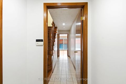 Photo 24 at 3 Forest Point Drive, Mount Dennis, Toronto