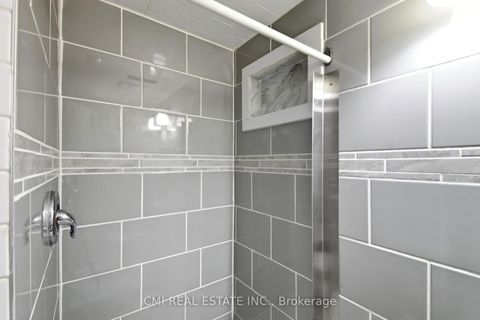 Photo 27 at 3 Forest Point Drive, Mount Dennis, Toronto