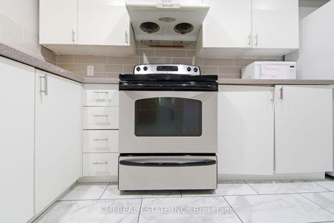 Photo 28 at 3 Forest Point Drive, Mount Dennis, Toronto