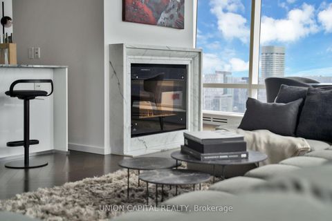 Photo 9 at 5508 - 180 University Avenue, Bay Street Corridor, Toronto