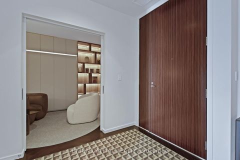 Photo 14 at 5508 - 180 University Avenue, Bay Street Corridor, Toronto