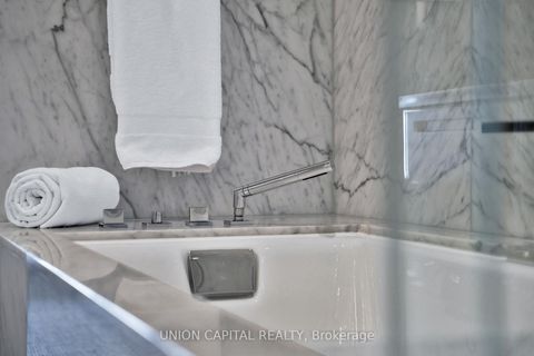 Photo 22 at 5508 - 180 University Avenue, Bay Street Corridor, Toronto