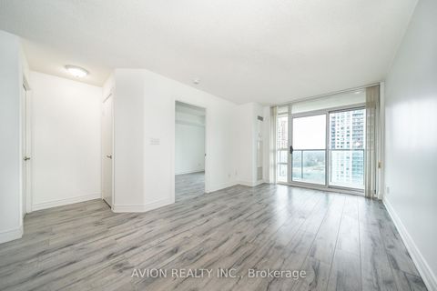 Photo 14 at 1807 - 16 Harrison Garden Boulevard, Willowdale East, Toronto