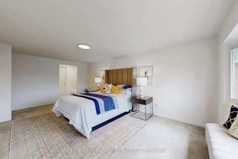 Photo 23 at 69 Dunbarton Court, Harding, Richmond Hill