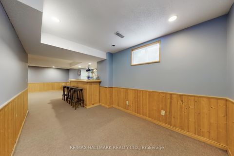 Photo 41 at 69 Dunbarton Court, Harding, Richmond Hill