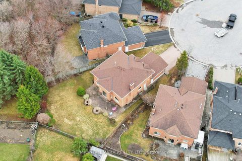 Photo 49 at 69 Dunbarton Court, Harding, Richmond Hill