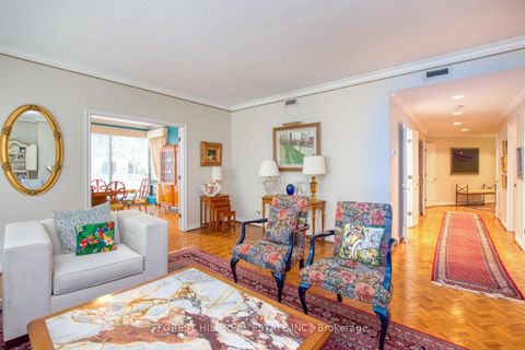 Photo 14 at 201 - 342 Spadina Road, Forest Hill South, Toronto