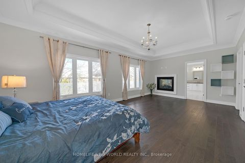 Photo 23 at 10 Stancroft Drive, Westbrook, Richmond Hill