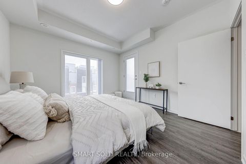 Photo 21 at 110 - 10 Almond Blossom Mews, Vaughan Corporate Centre, Vaughan