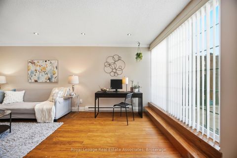 Photo 6 at 222 - 1055 Dundas Street E, Applewood, Mississauga