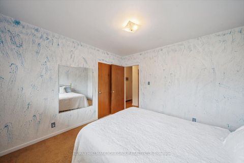 Photo 39 at 29 Seaton Drive, Aurora Highlands, Aurora