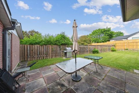 Photo 43 at 29 Seaton Drive, Aurora Highlands, Aurora