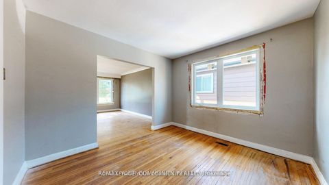 Photo 17 at 480 Ellerslie Avenue, Willowdale West, Toronto