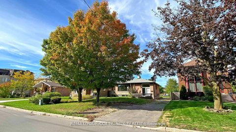 Photo 28 at 480 Ellerslie Avenue, Willowdale West, Toronto