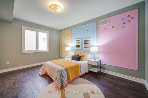 Photo 27 at 18 Giardina Crescent, Bayview Hill, Richmond Hill