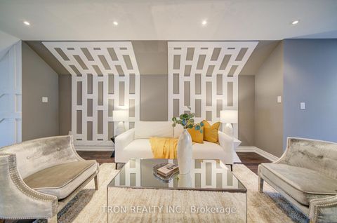 Photo 36 at 18 Giardina Crescent, Bayview Hill, Richmond Hill