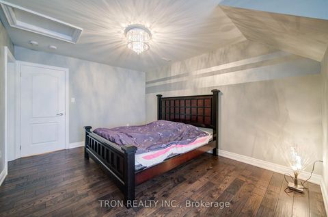 Photo 39 at 18 Giardina Crescent, Bayview Hill, Richmond Hill