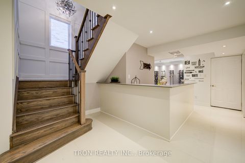 Photo 41 at 18 Giardina Crescent, Bayview Hill, Richmond Hill