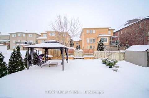 Photo 49 at 18 Giardina Crescent, Bayview Hill, Richmond Hill