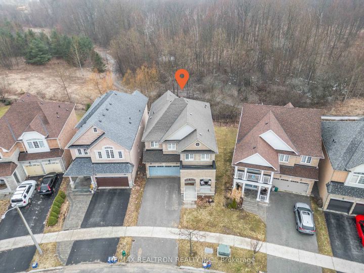 Photo 36 at 10 Dovetail Drive, Oak Ridges Lake Wilcox, Richmond Hill