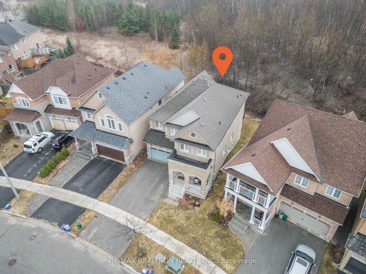 Photo 37 at 10 Dovetail Drive, Oak Ridges Lake Wilcox, Richmond Hill