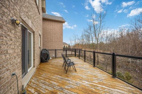 Photo 33 at 10 Dovetail Drive, Oak Ridges Lake Wilcox, Richmond Hill