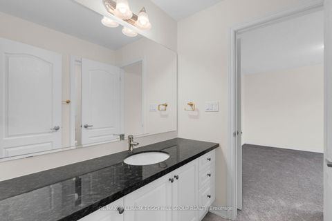 Photo 10 at 34 Valleo Street, Keswick North, Georgina