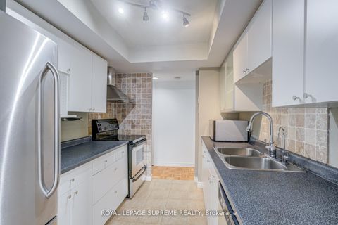 Photo 12 at 1804 - 5 Kenneth Avenue, Willowdale East, Toronto